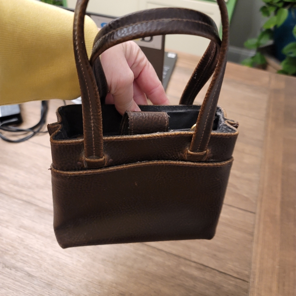 Liz Claiborne Handbag/Wallet